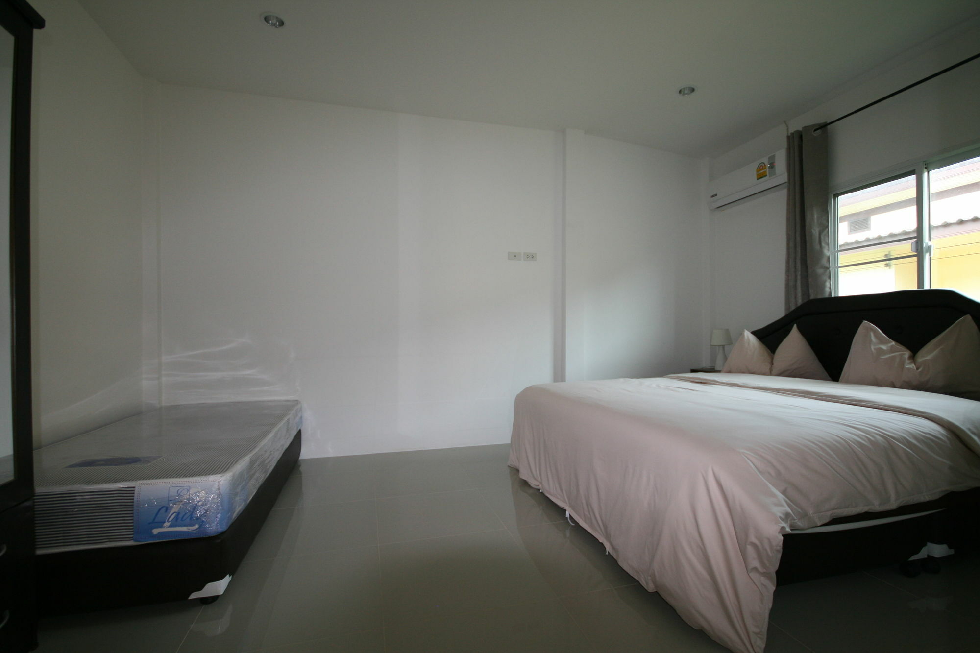 Orchidilla Residence Phuket Mai Khao Beach - Shaplus Exteriör bild